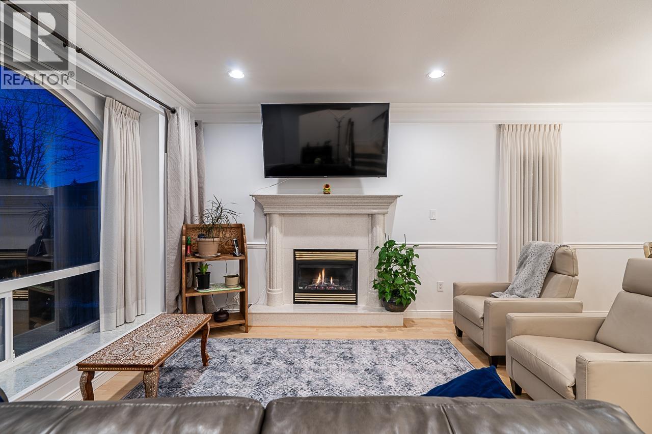 8438 14th Avenue, Burnaby, British Columbia  V3N 2C4 - Photo 10 - R3110647