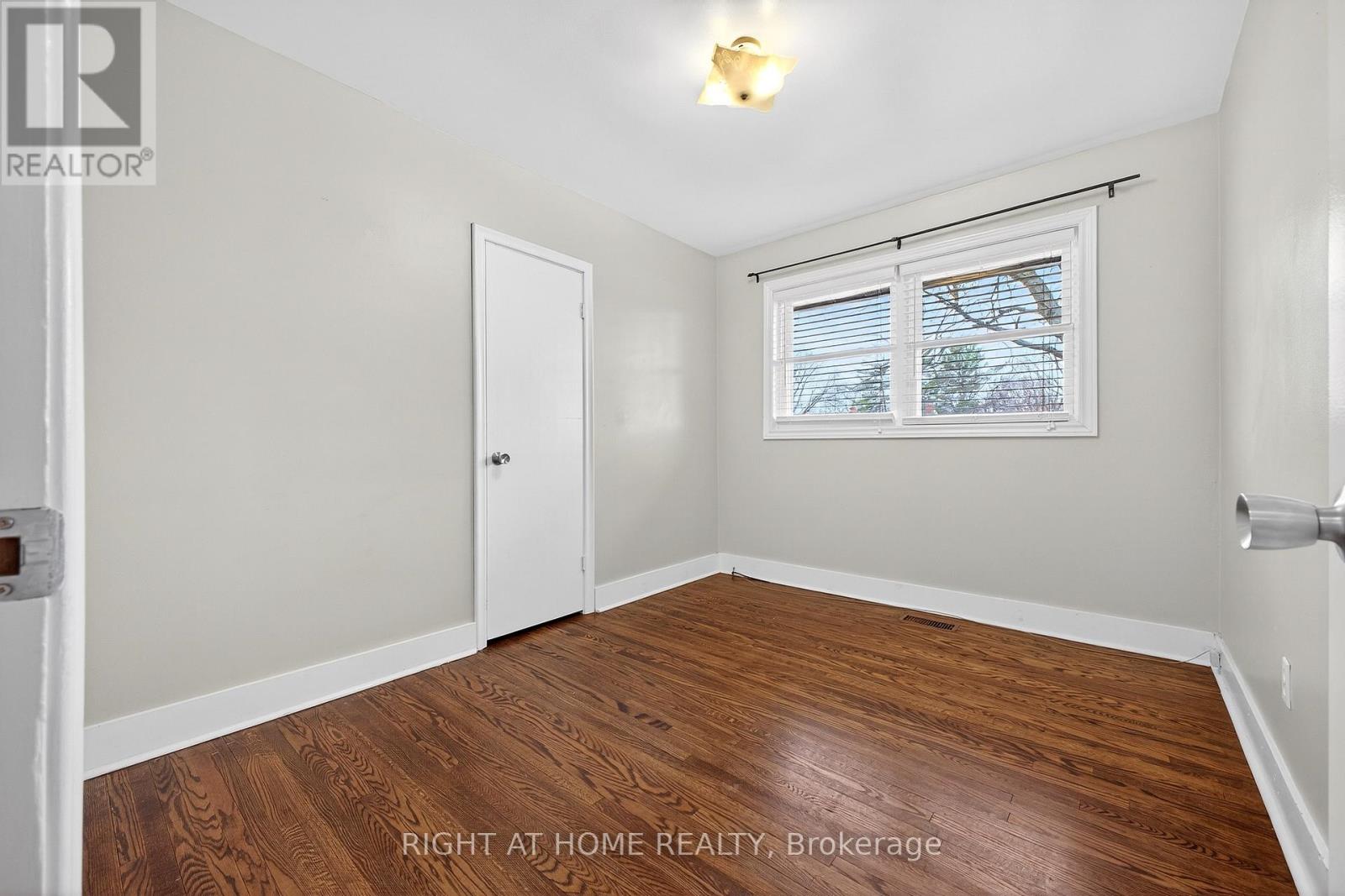 226 Bel Air Avenue, Hamilton, Ontario  L8E 5K2 - Photo 13 - X12993508