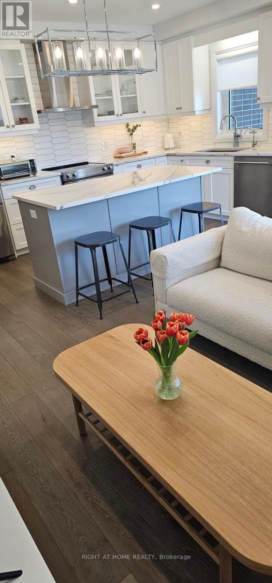 107 - 245 Grey Silo Road, Waterloo, Ontario  N2K 0G6 - Photo 5 - X12993512