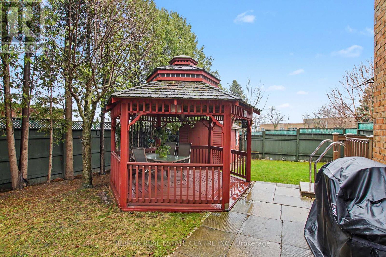 342 Saginaw Parkway, Cambridge, Ontario N1T 1R8 - Photo 32 - X12993514