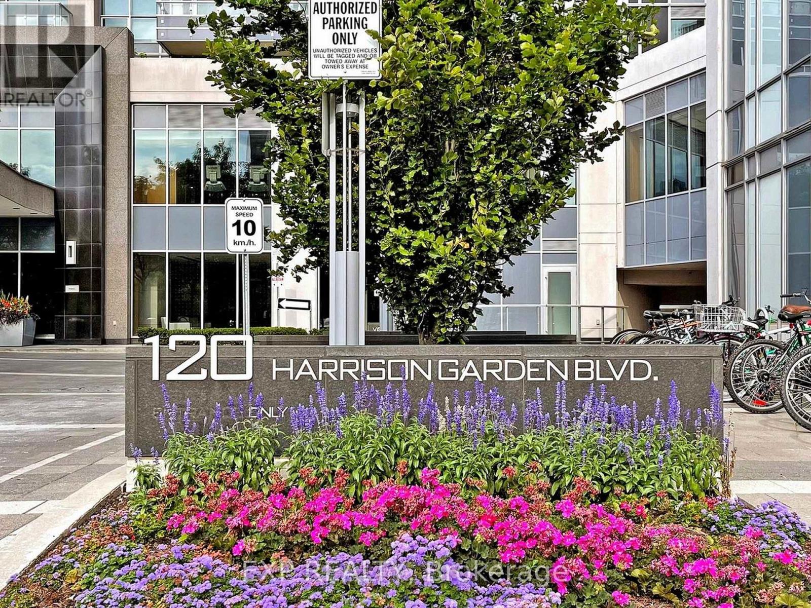 406 - 120 Harrison Garden Boulevard, Toronto, Ontario  M2N 0H1 - Photo 4 - C12985780