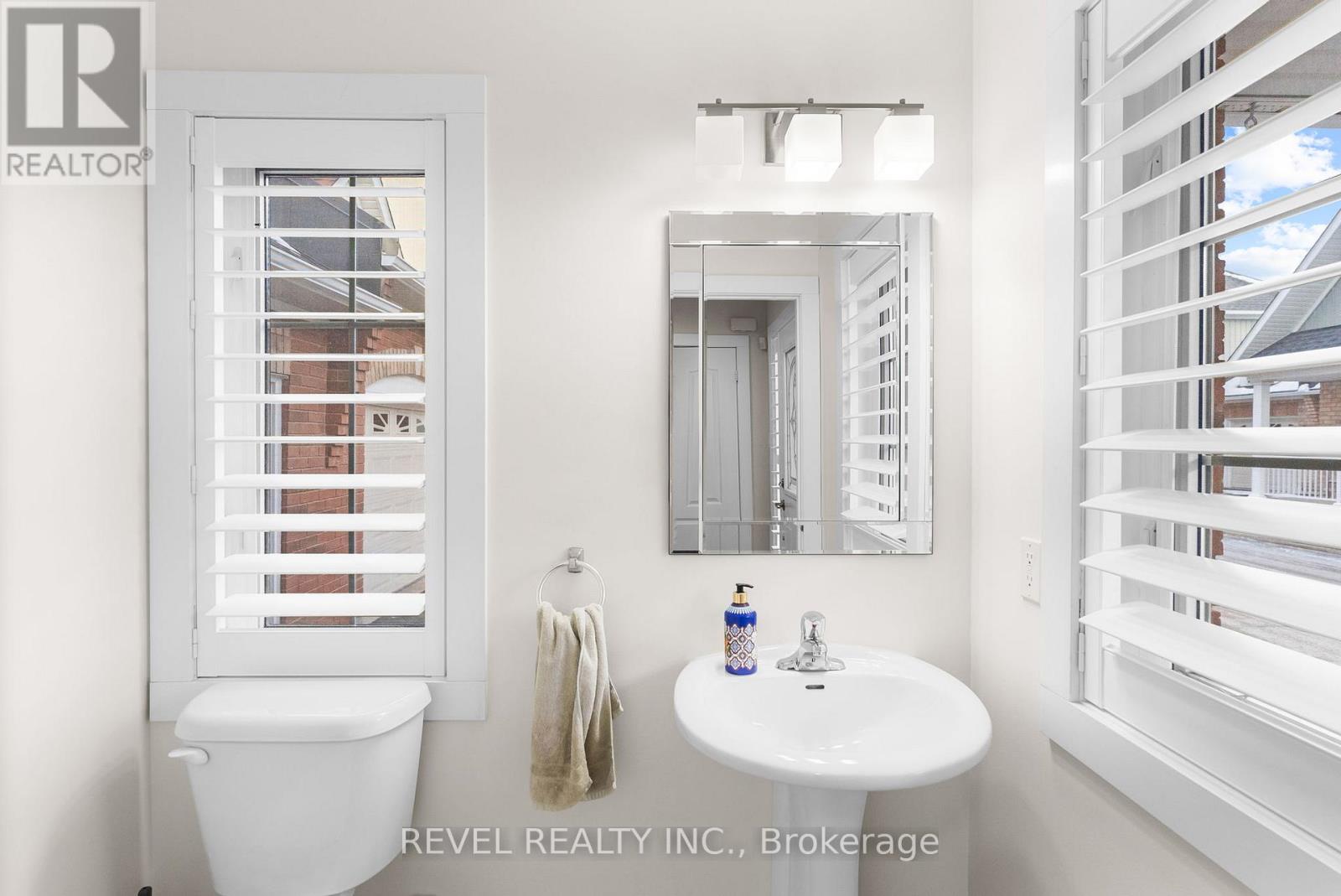 12 Hirshfield Lane, Ajax, Ontario L1T 4Z7 - Photo 18 - E12929924