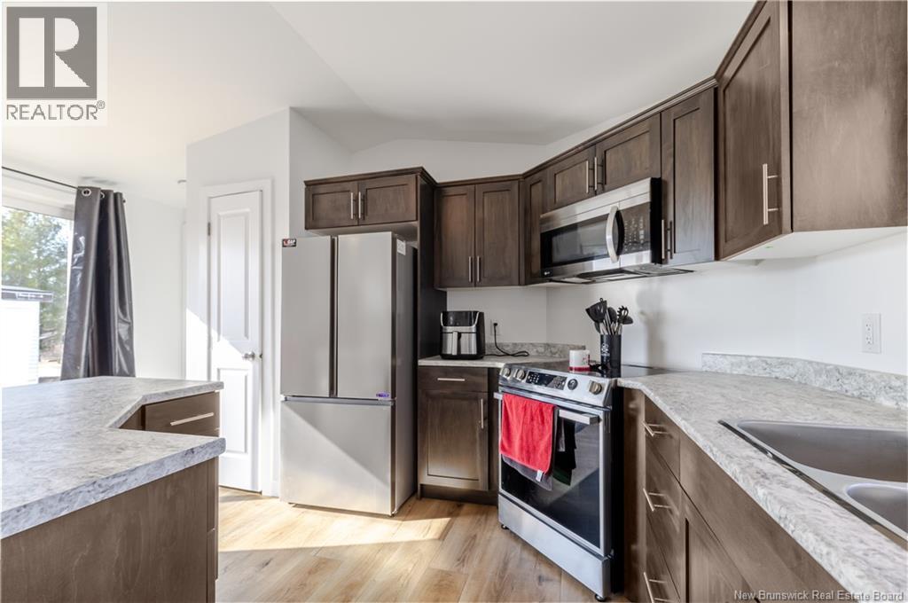 42 Elmdale Crescent, Fredericton, New Brunswick  E3B 6R1 - Photo 9 - NB136907
