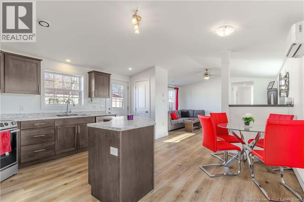 42 Elmdale Crescent, Fredericton, New Brunswick  E3B 6R1 - Photo 6 - NB136907