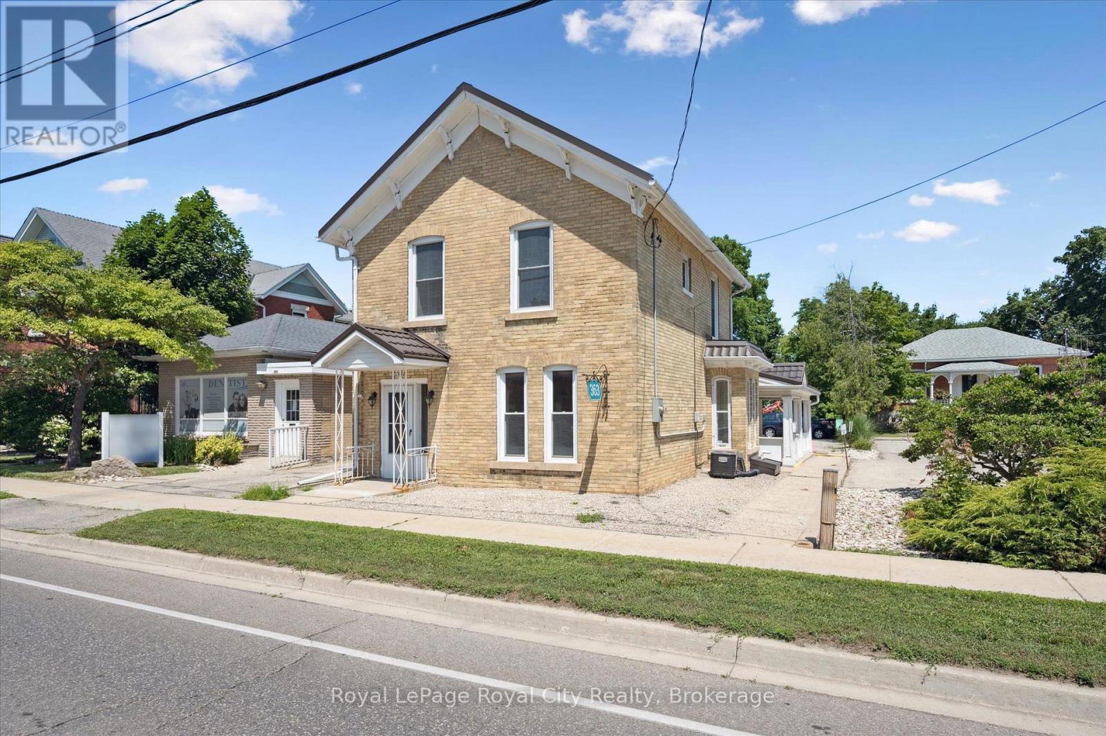 363 Woolwich Street, Guelph, Ontario  N1H 3W4 - Photo 3 - X12712978