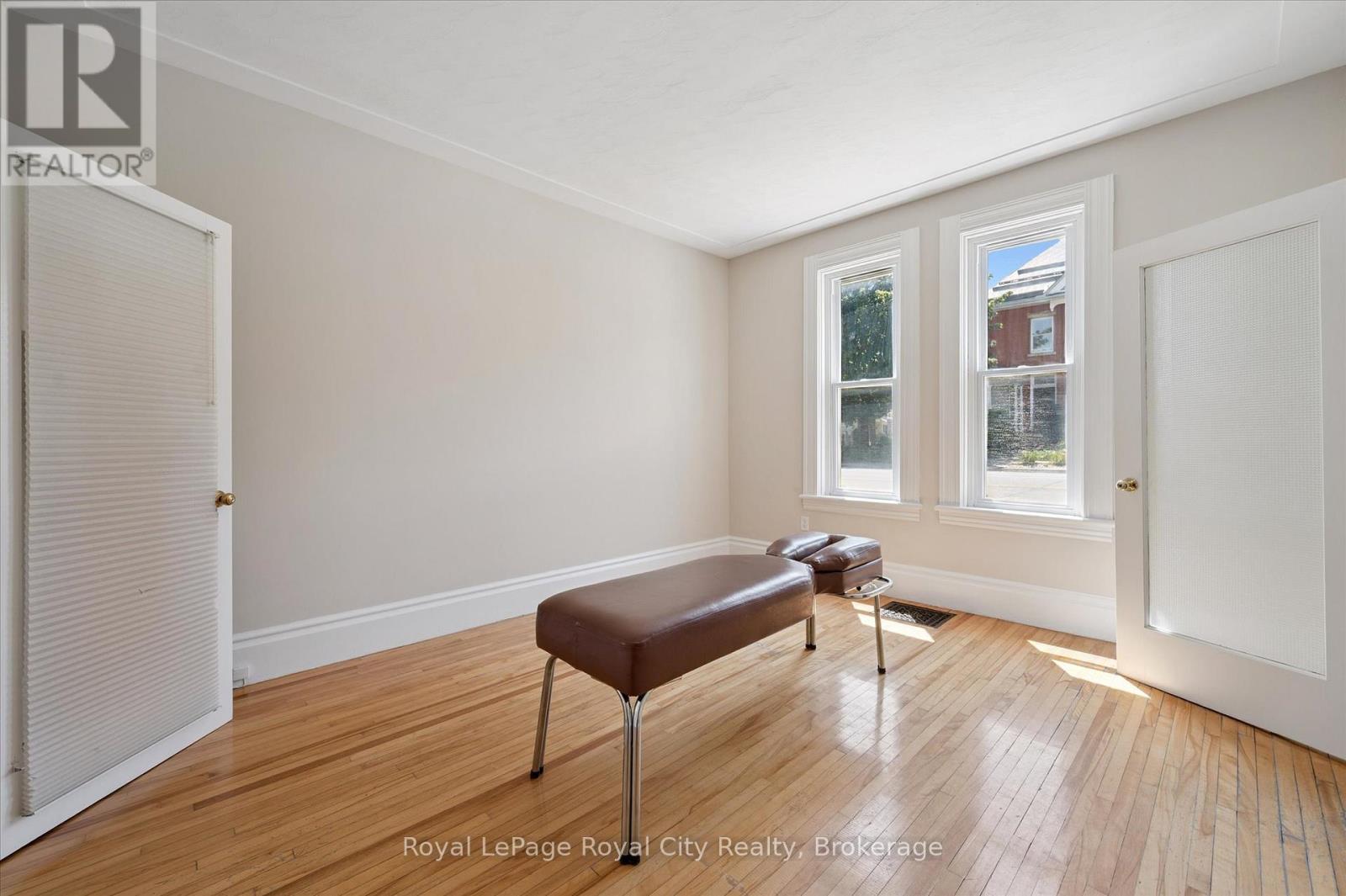 363 Woolwich Street, Guelph, Ontario  N1H 3W4 - Photo 16 - X12712978