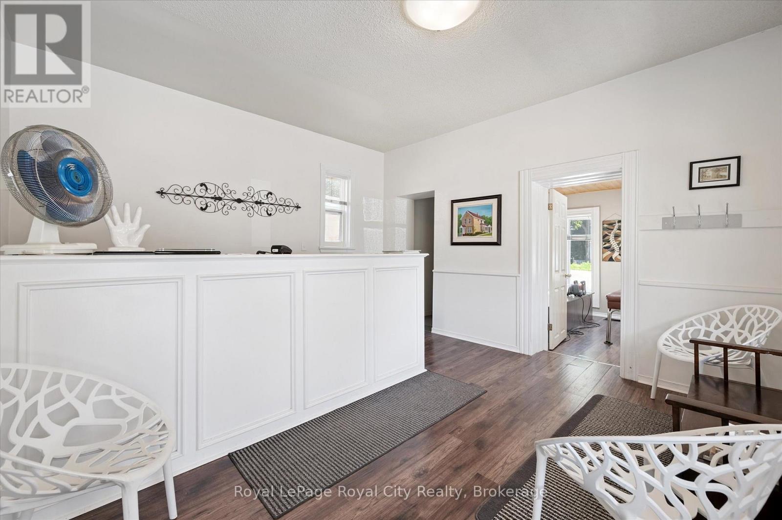 363 Woolwich Street, Guelph, Ontario  N1H 3W4 - Photo 9 - X12712978