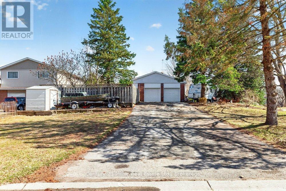 86 Waterford Drive, Erin, Ontario  N0B 1T0 - Photo 4 - X12993570