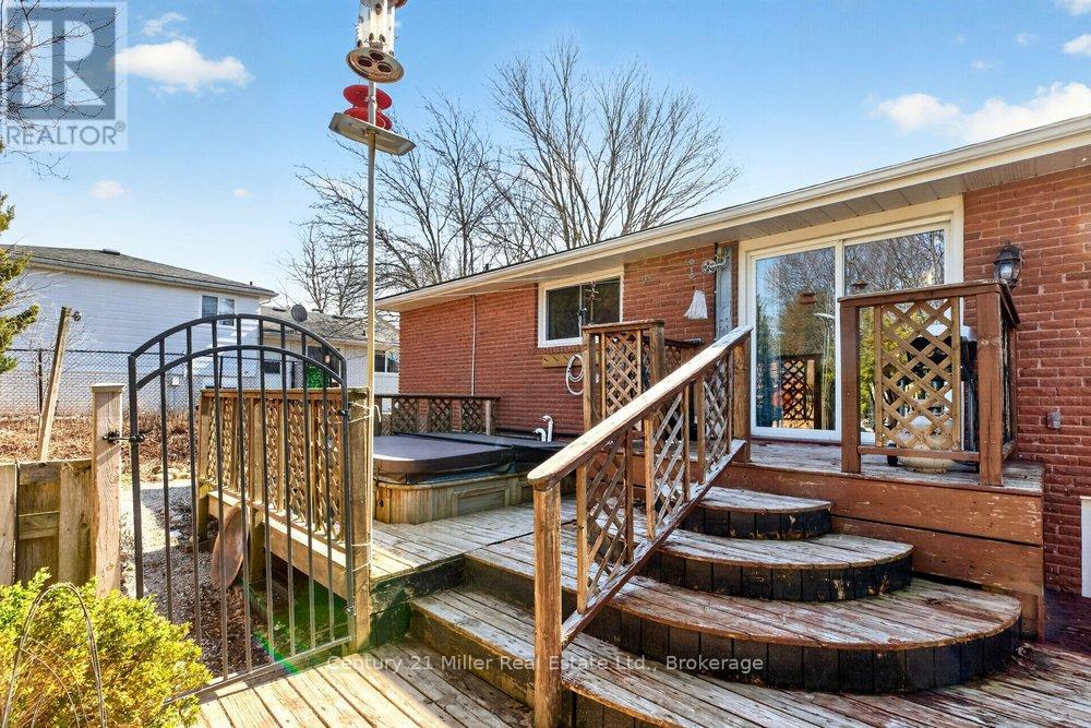 86 Waterford Drive, Erin, Ontario  N0B 1T0 - Photo 43 - X12993570