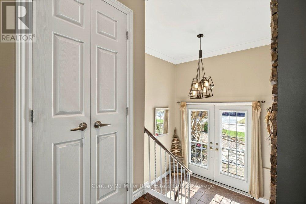 86 Waterford Drive, Erin, Ontario  N0B 1T0 - Photo 6 - X12993570