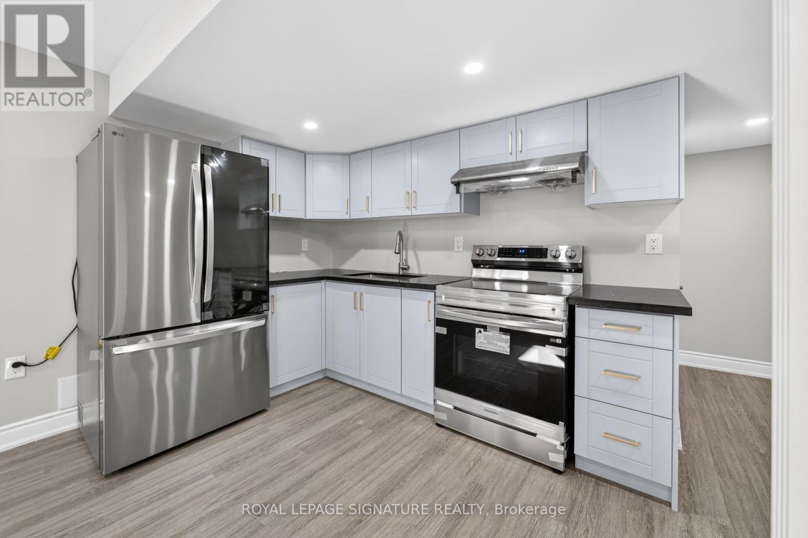 533 Yates Drive, Milton, Ontario  L9T 6Z3 - Photo 7 - W12991206