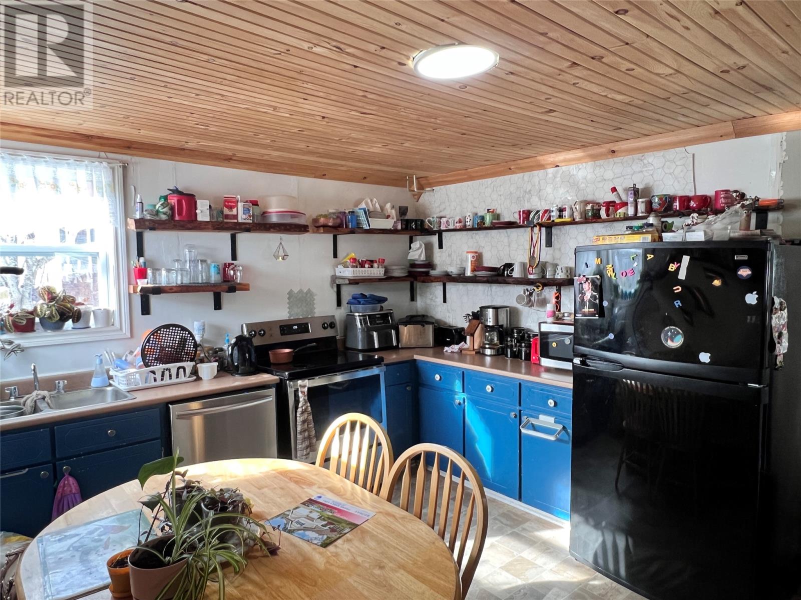 9 - 11 Smith Street, Bay Roberts, Newfoundland & Labrador  A0A 1G0 - Photo 3 - 1294485