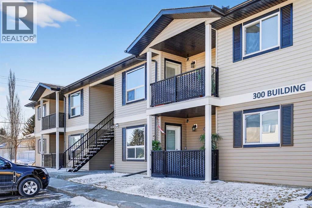 302, 8 Bayside Place, Strathmore, Alberta