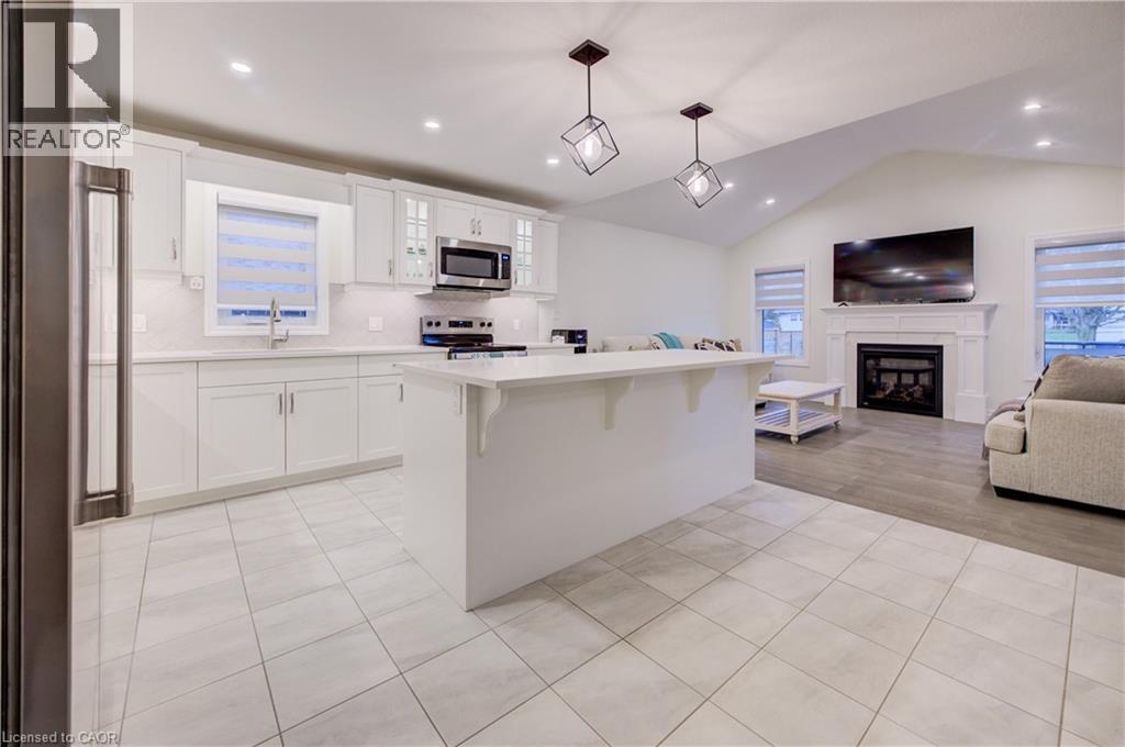 4 Livingston Drive, Tillsonburg, Ontario  N4G 0J3 - Photo 8 - 40820114