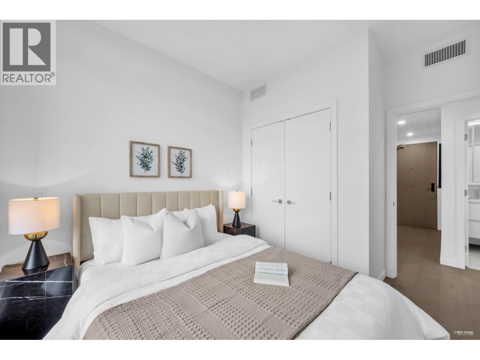 705 8415 Granville Street, Vancouver, British Columbia  V6P 0M2 - Photo 7 - R3110483