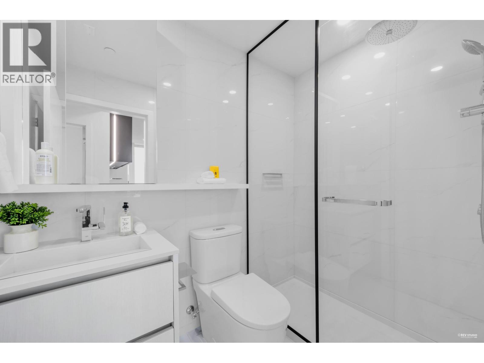 705 8415 Granville Street, Vancouver, British Columbia  V6P 0M2 - Photo 14 - R3110483