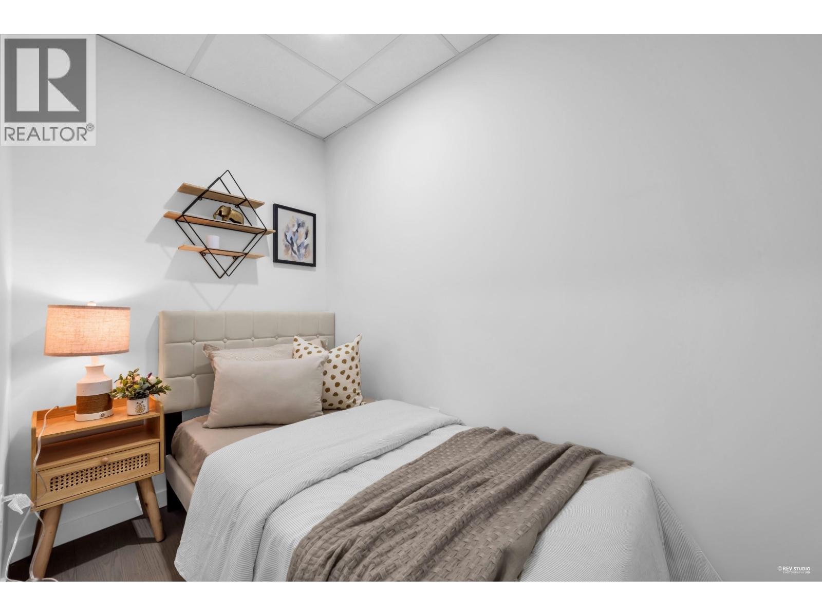 705 8415 Granville Street, Vancouver, British Columbia  V6P 0M2 - Photo 6 - R3110483