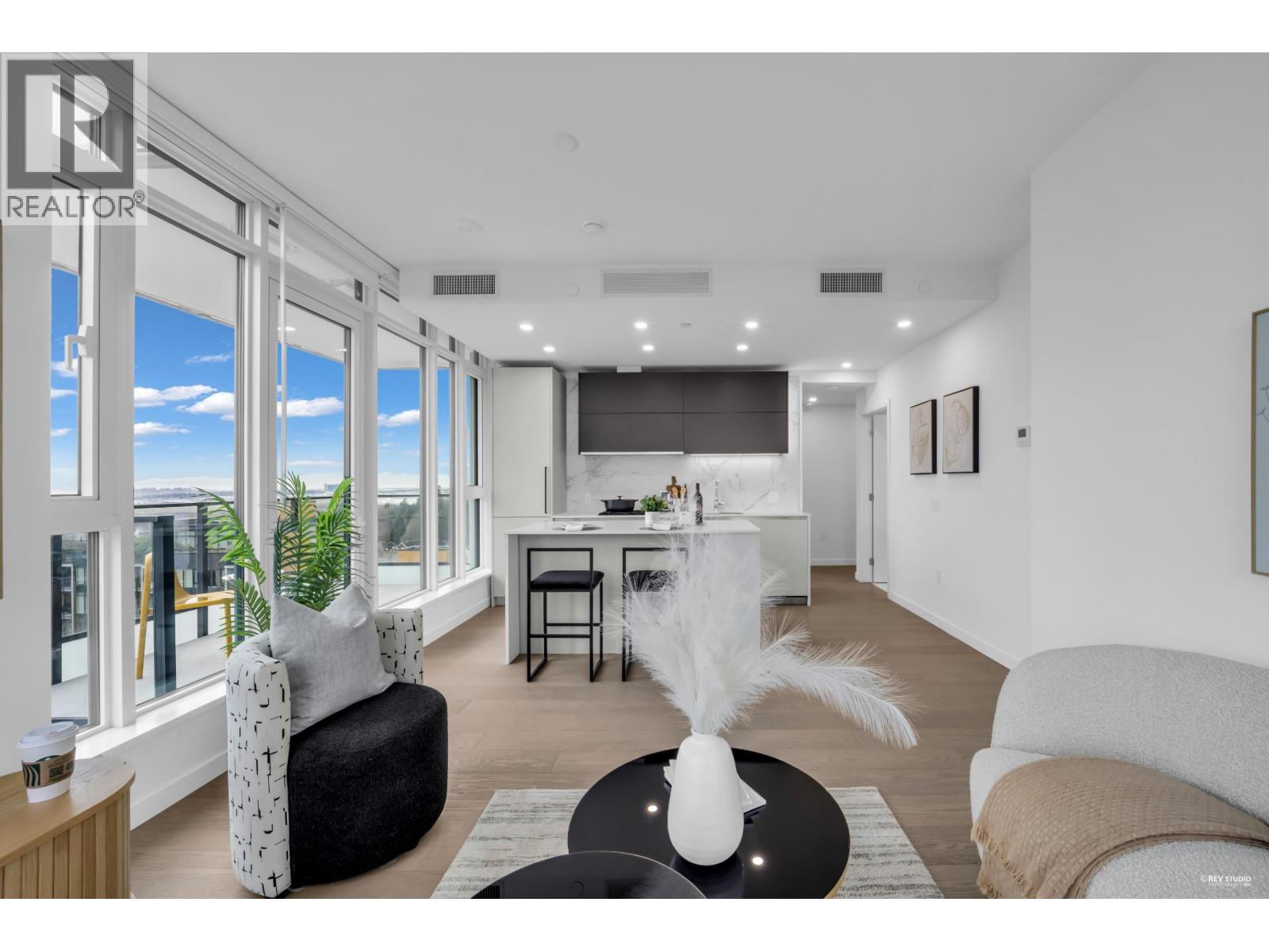 705 8415 Granville Street, Vancouver, British Columbia  V6P 0M2 - Photo 8 - R3110483