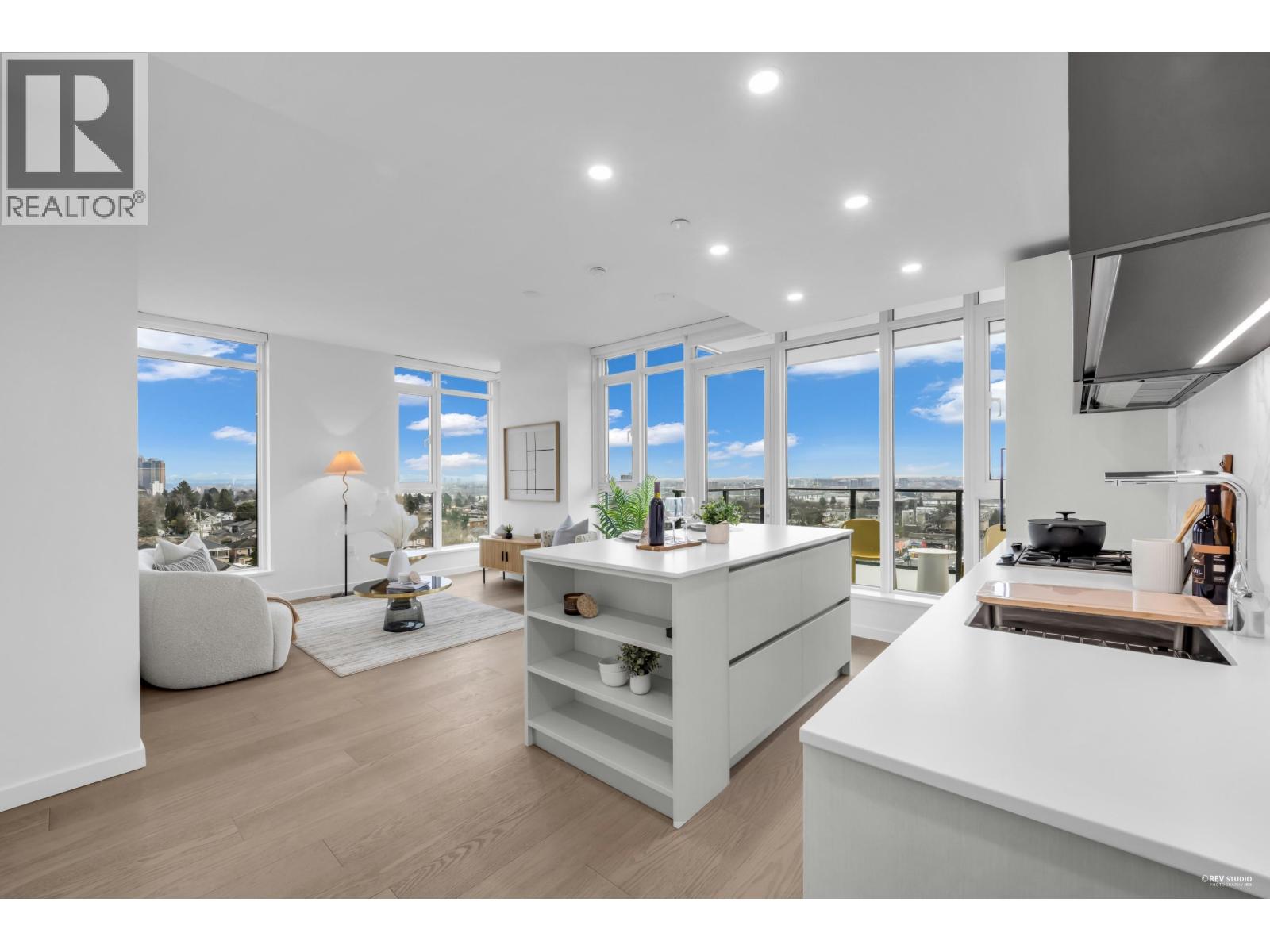 705 8415 Granville Street, Vancouver, British Columbia  V6P 0M2 - Photo 11 - R3110483