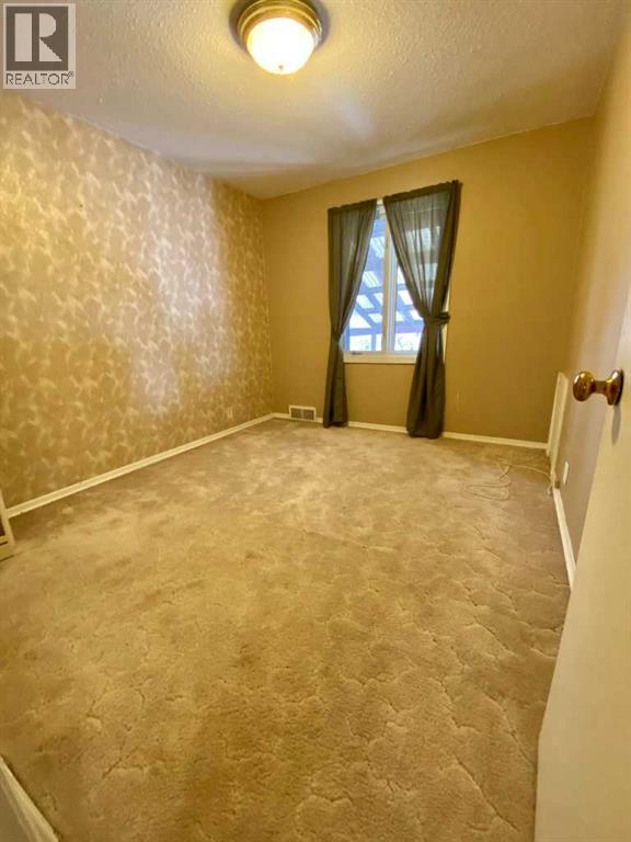 4709 46 Street, Camrose, Alberta  T4V 1G5 - Photo 17 - A2298237