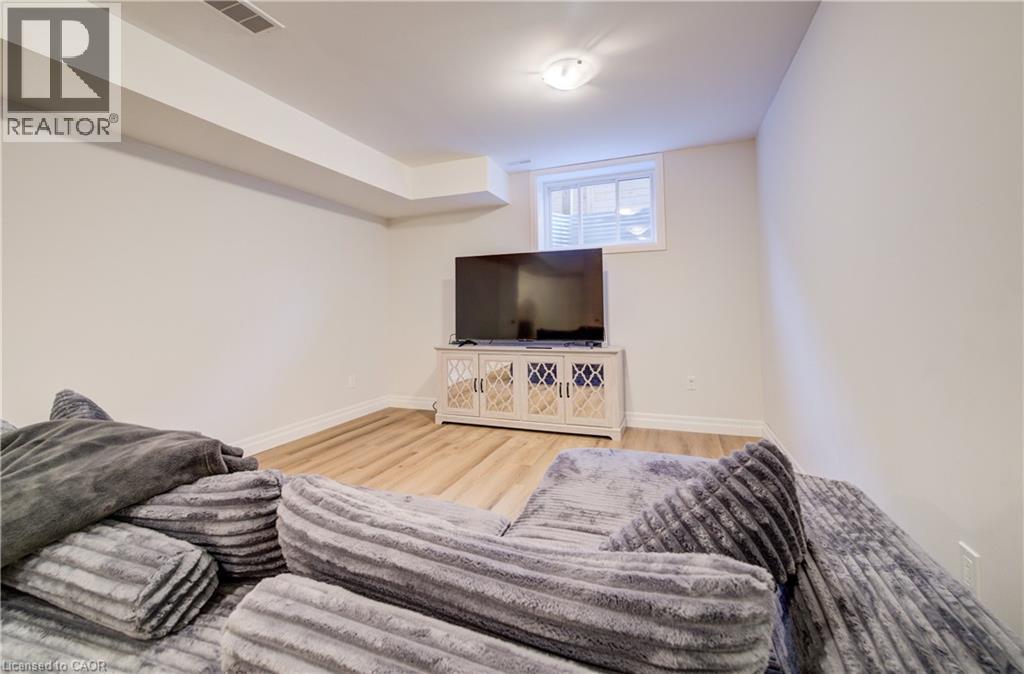 4 Livingston Drive, Tillsonburg, Ontario  N4G 0J3 - Photo 38 - 40820114