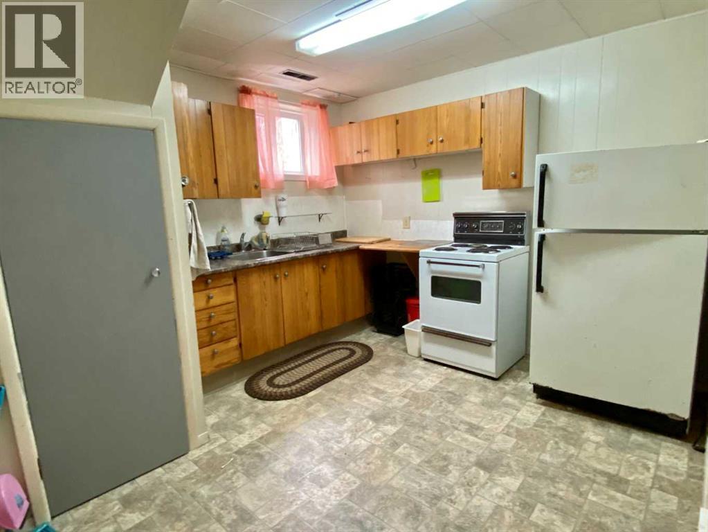 4709 46 Street, Camrose, Alberta  T4V 1G5 - Photo 20 - A2298237