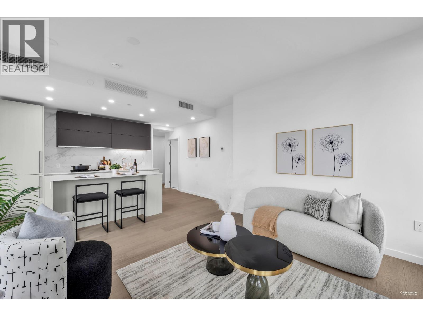 705 8415 Granville Street, Vancouver, British Columbia  V6P 0M2 - Photo 5 - R3110483