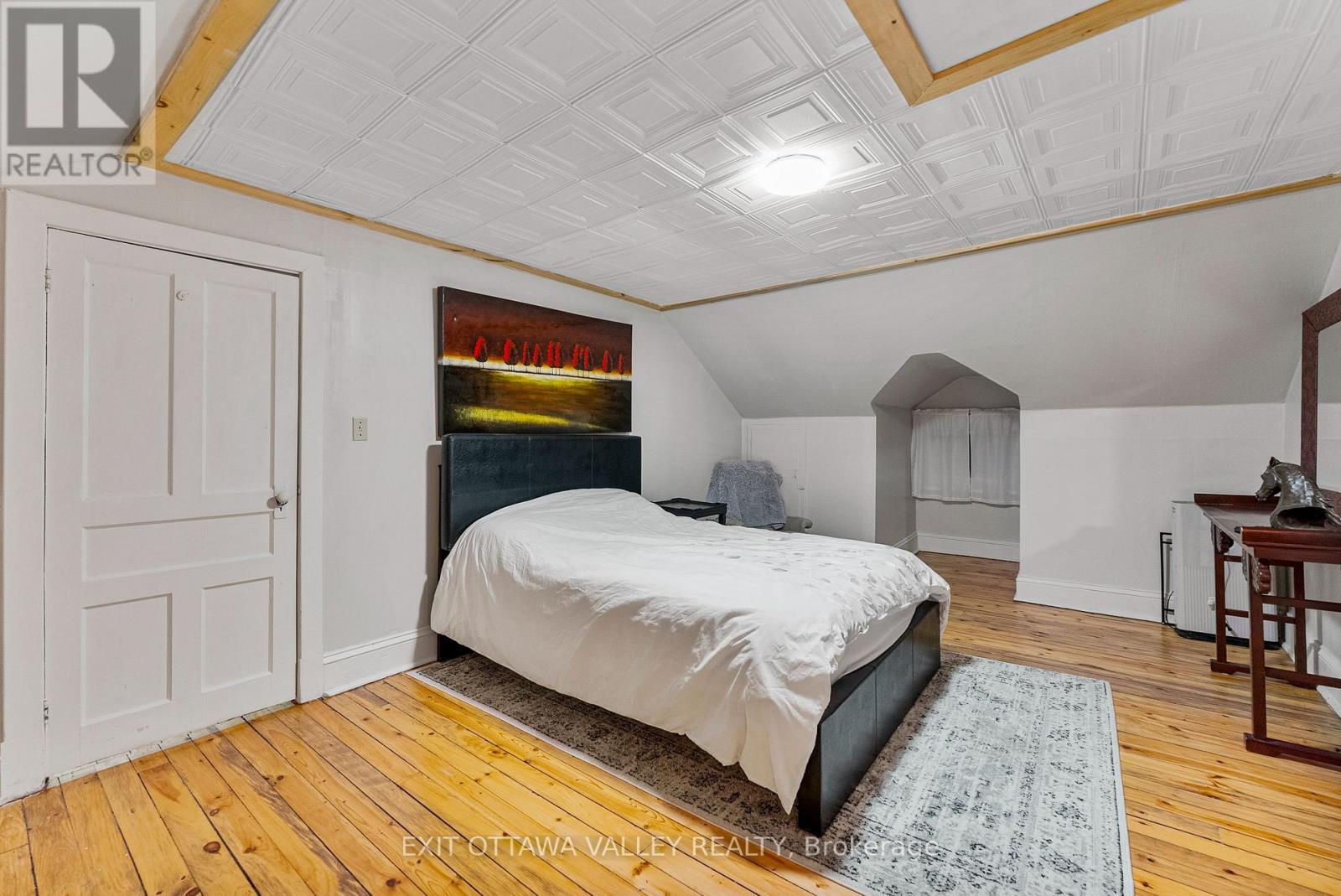 329 Third Avenue, Pembroke, Ontario K8A 5G5 - Photo 20 - X12991120