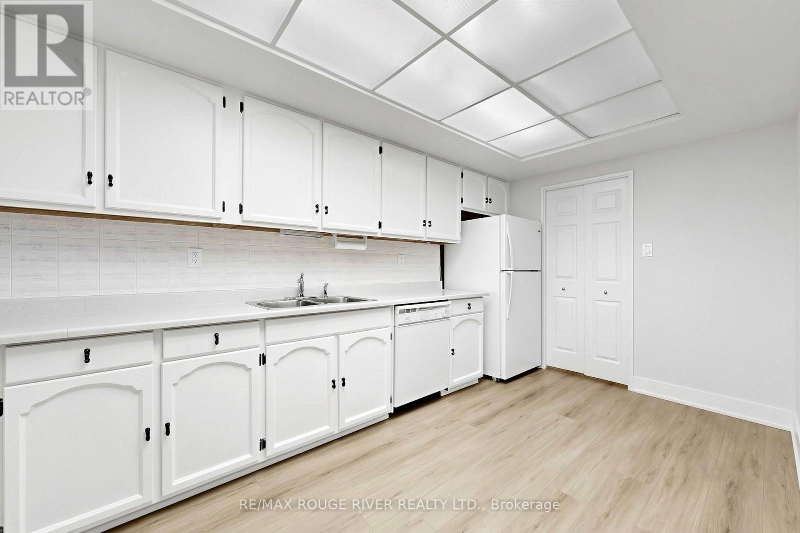 3007 - 1555 Finch Avenue E, Toronto, Ontario  M2J 4X9 - Photo 15 - C12993560