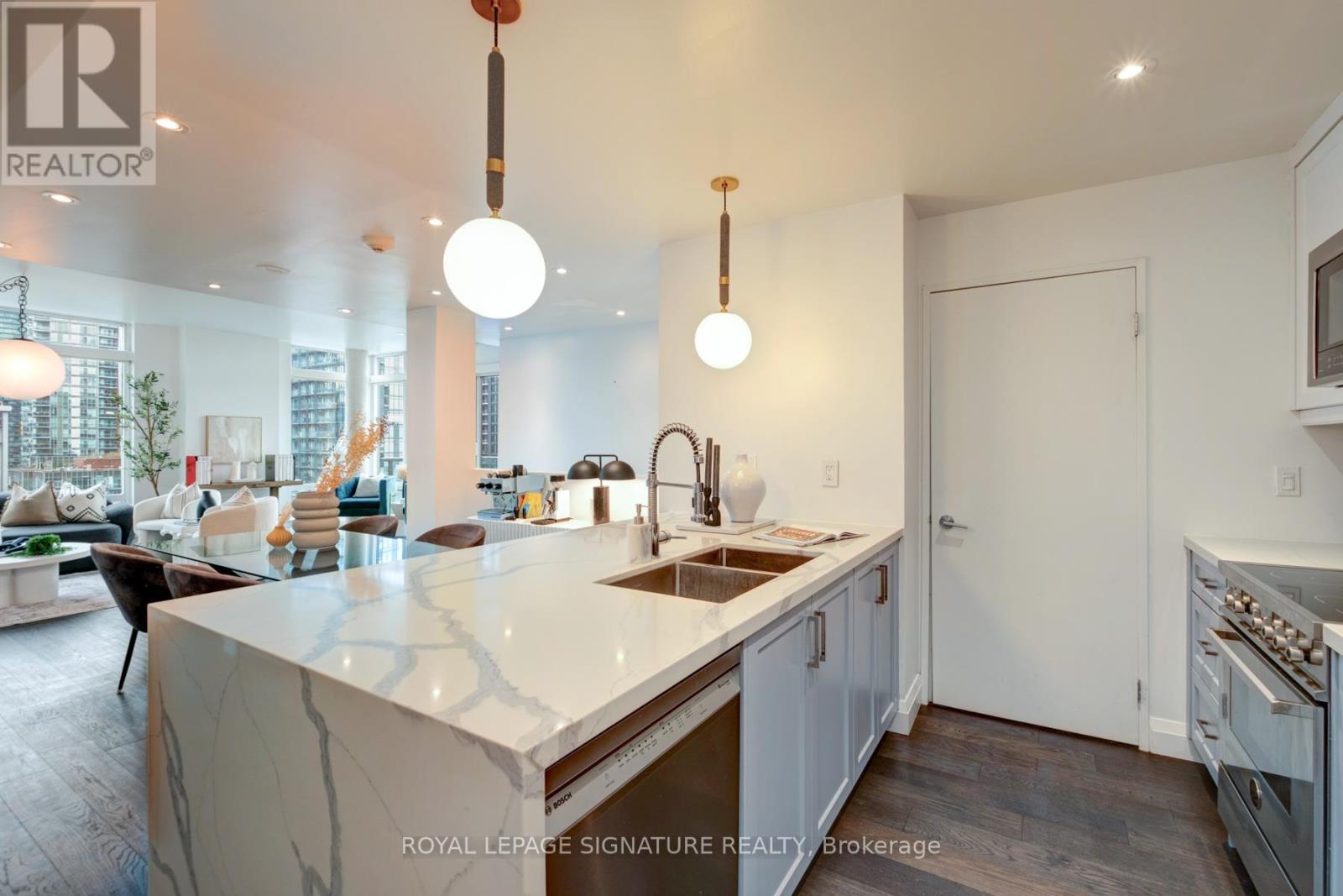 1202 - 333 Adelaide Street E, Toronto, Ontario M5A 4T4 - Photo 8 - C12993586