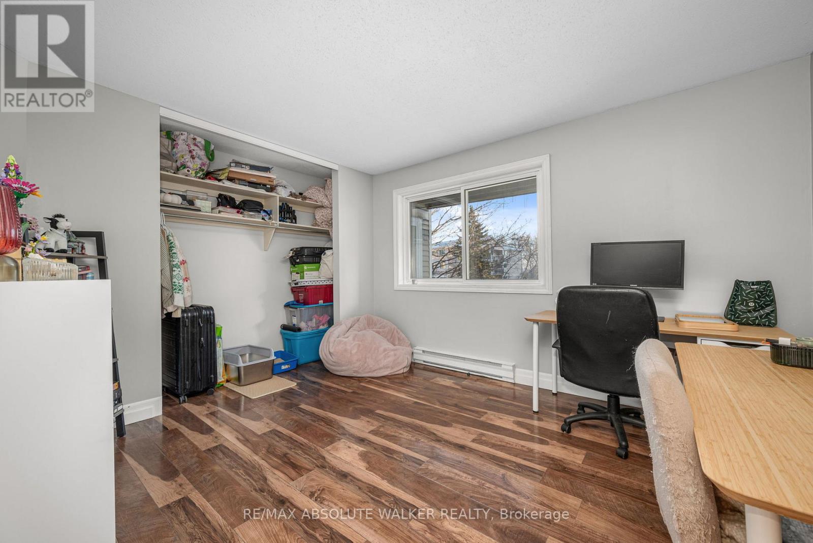 318 - 250 Brittany Drive, Ottawa, Ontario K1K 4M1 - Photo 13 - X12993542