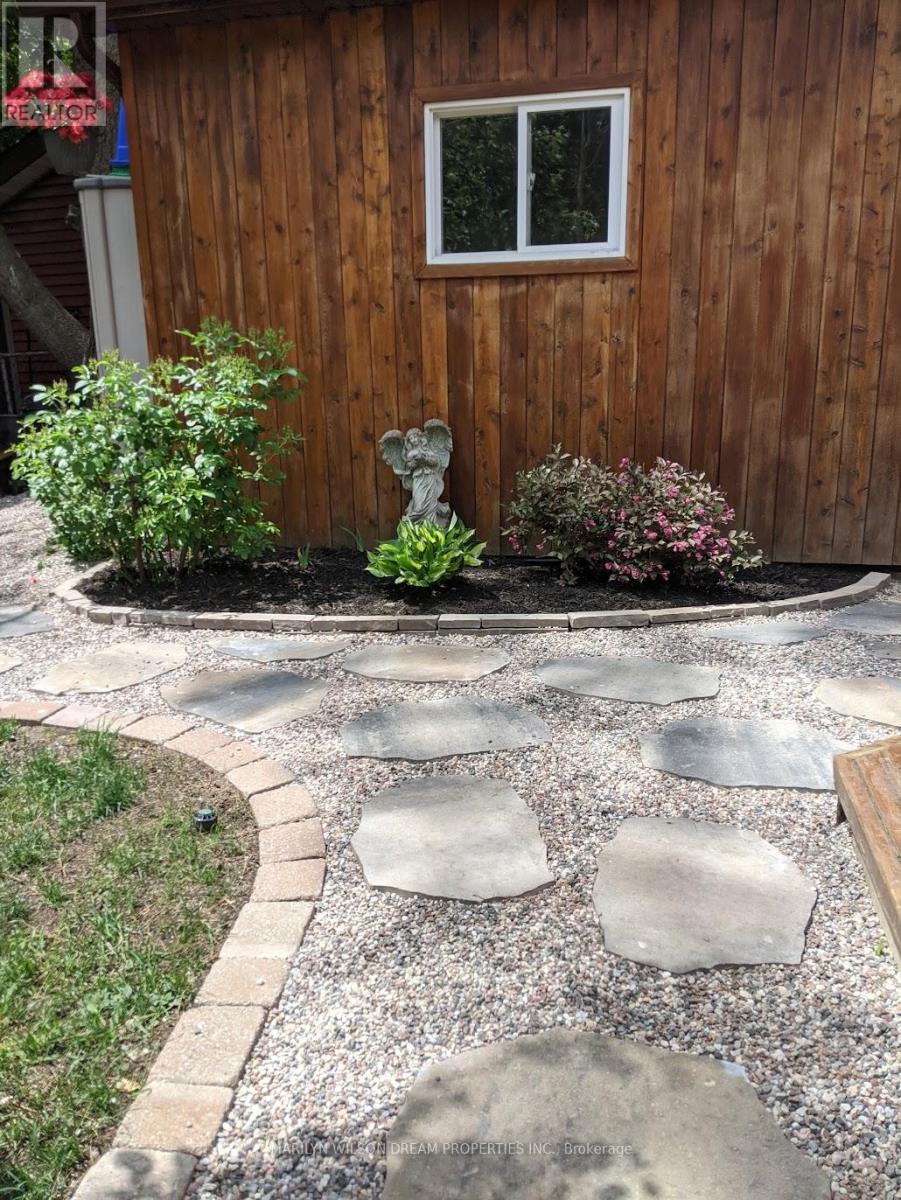 2105 Bangor Street, Ottawa, Ontario  K1G 2X6 - Photo 48 - X12993544