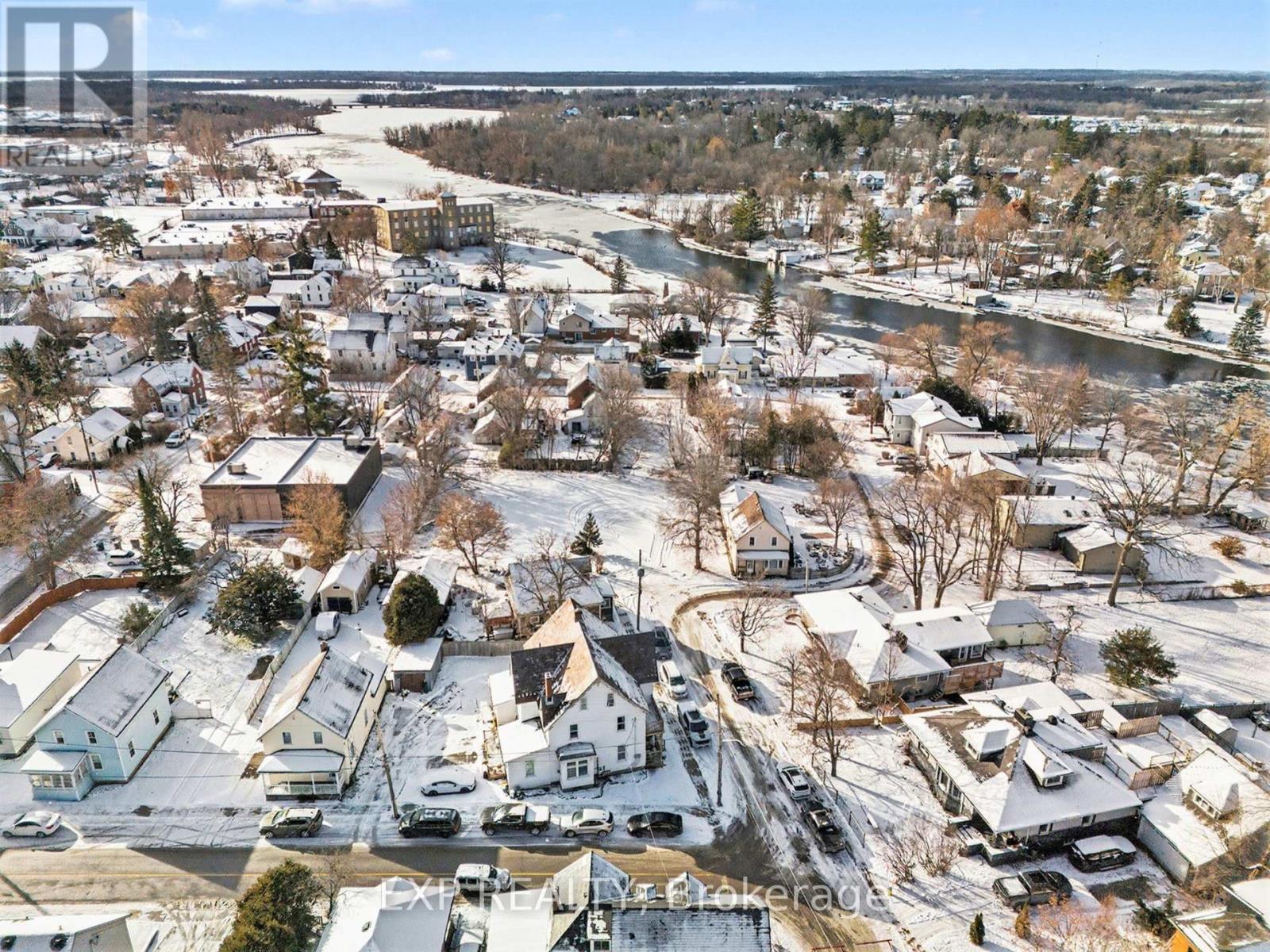 42 Allan Street, Carleton Place, Ontario  K7C 1T3 - Photo 10 - X12993548