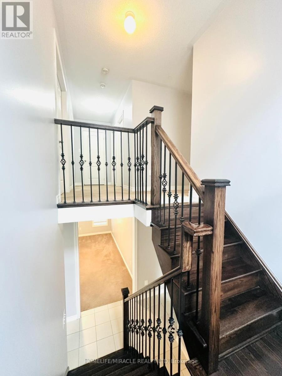 103 William Fair Drive, Clarington, Ontario L1C 0T2 - Photo 6 - E12993538