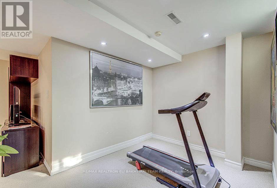 133 Long Point Drive, Richmond Hill, Ontario  L4E 3Z6 - Photo 34 - N12991968