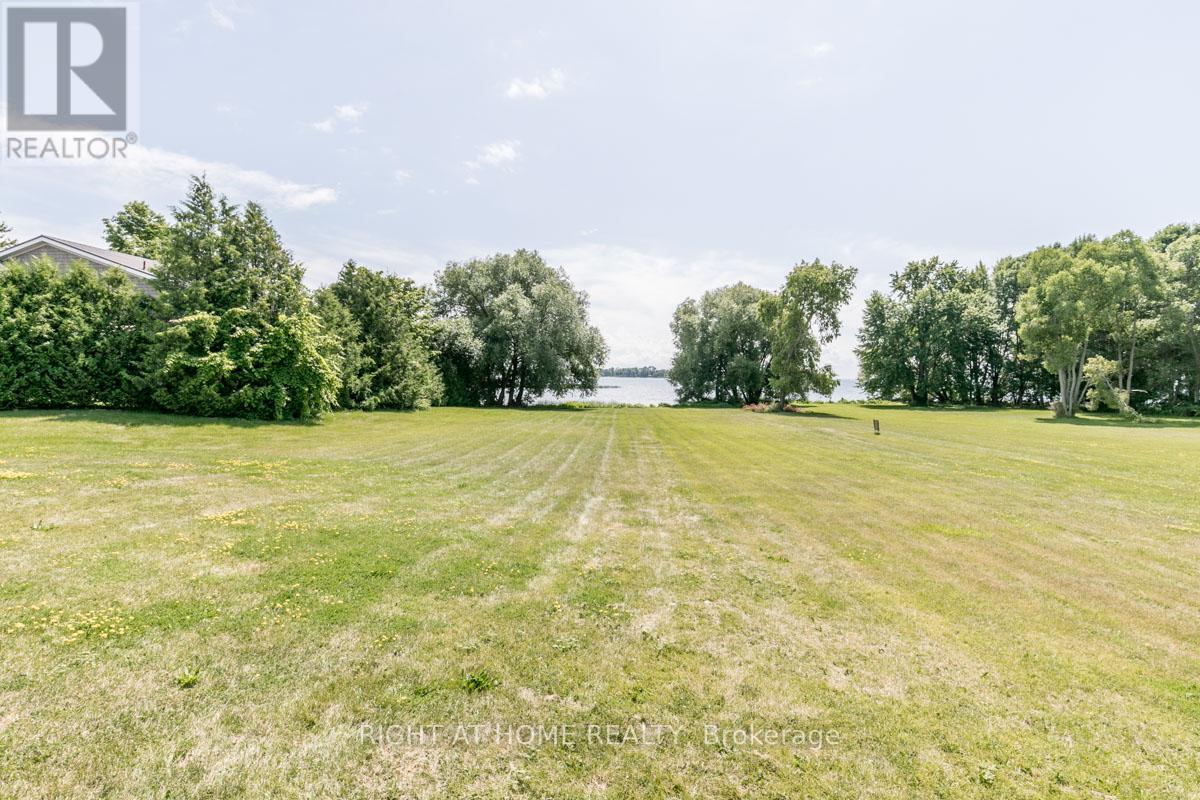 3786 Tuppy Drive, Ramara, Ontario  L0K 1B0 - Photo 3 - S12993536