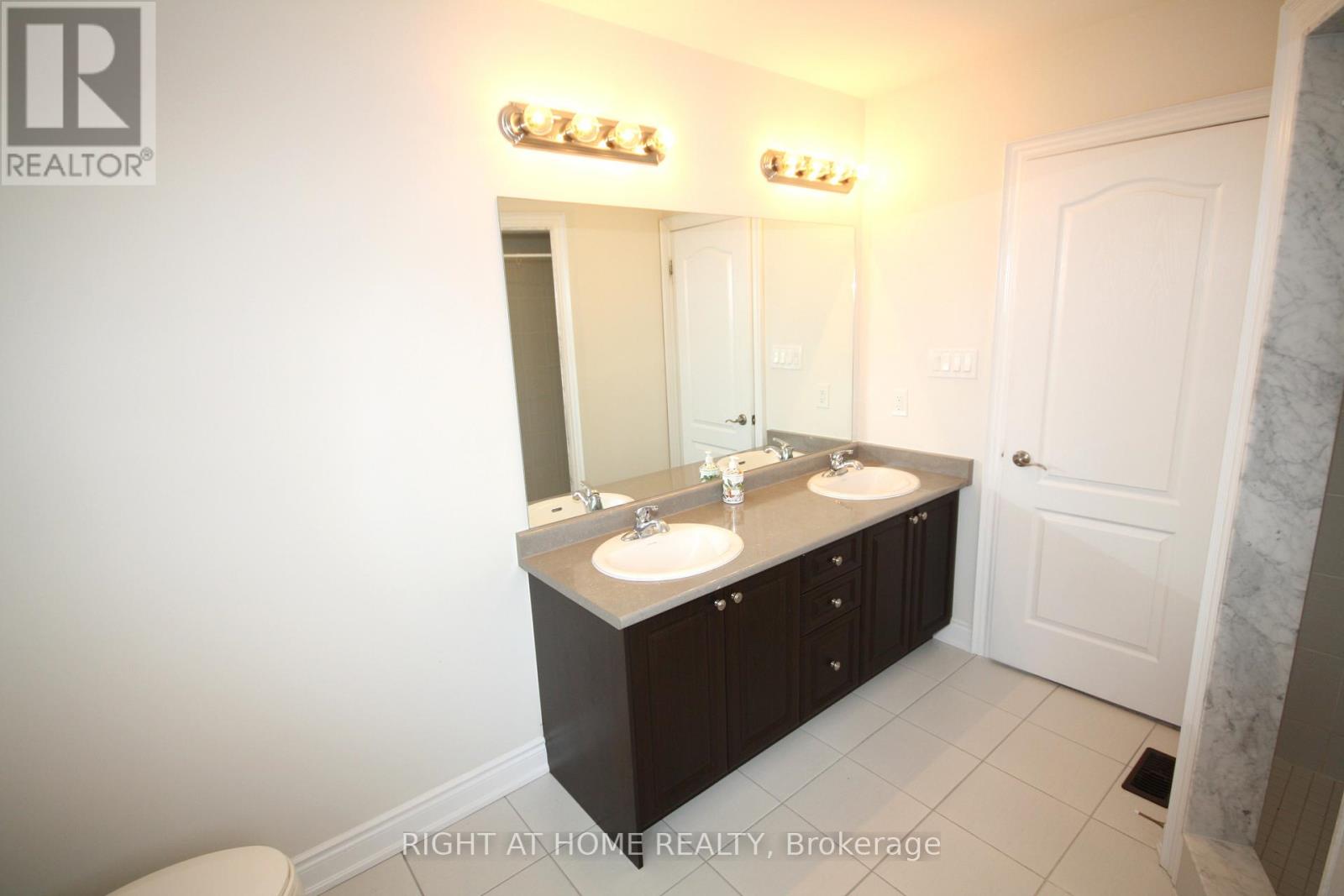 66 White Crescent, Barrie, Ontario  L4N 5Z9 - Photo 27 - S12993554