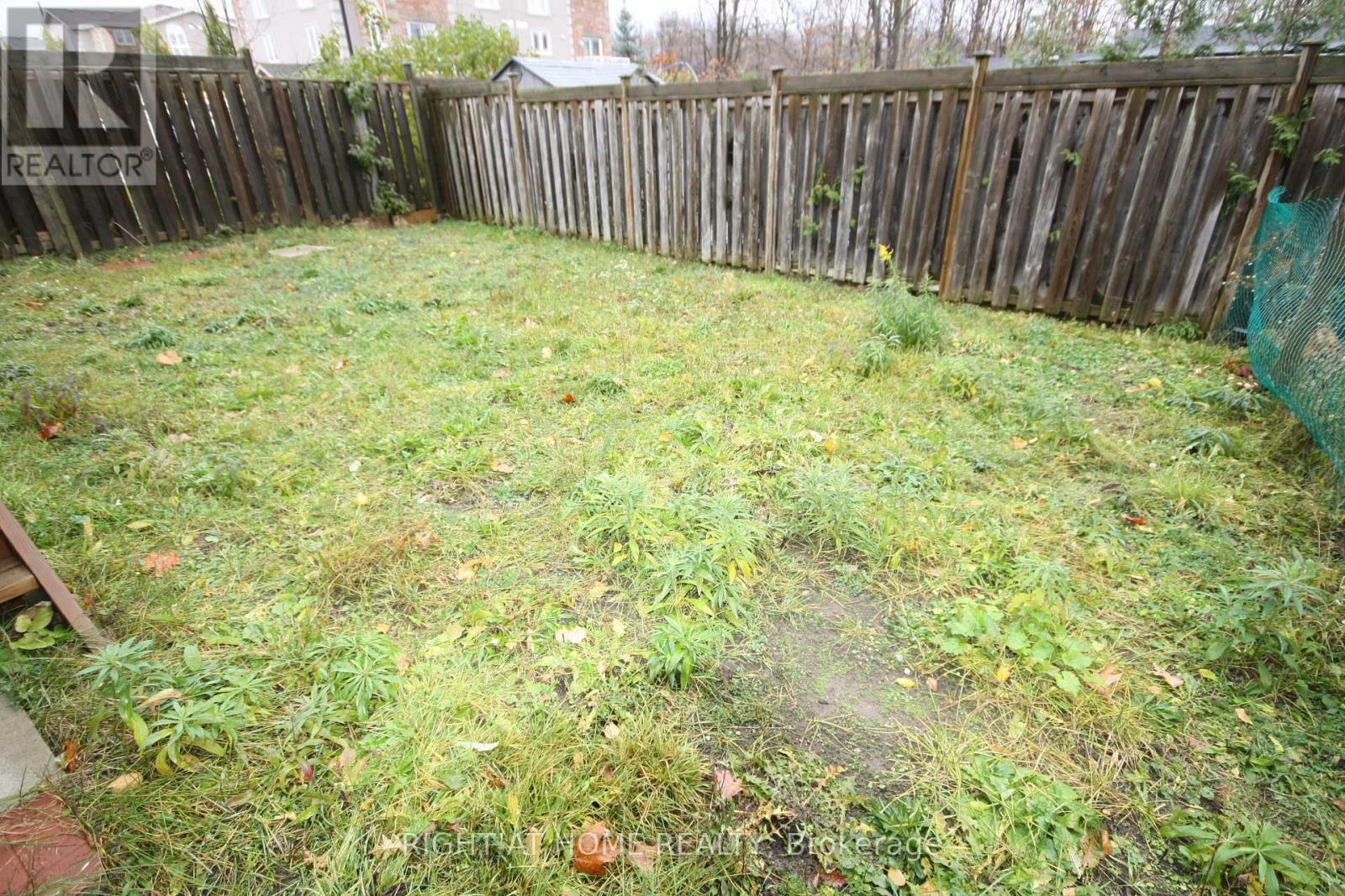 66 White Crescent, Barrie, Ontario  L4N 5Z9 - Photo 3 - S12993554