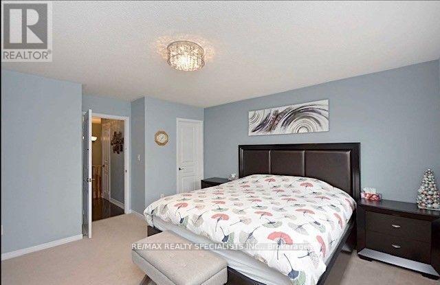 1307 Brandon Terrace, Milton, Ontario  L9T 7R3 - Photo 8 - W12993530