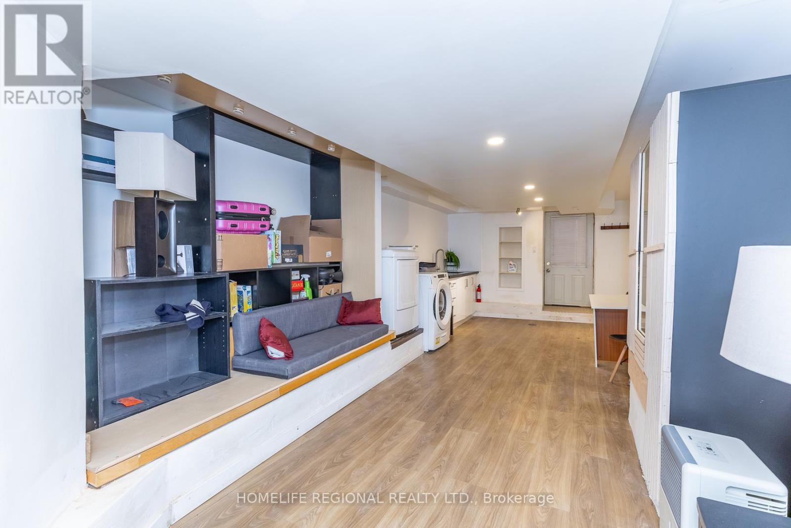 2378 St Clair Avenue W, Toronto, Ontario  M6N 1K8 - Photo 28 - W12993584