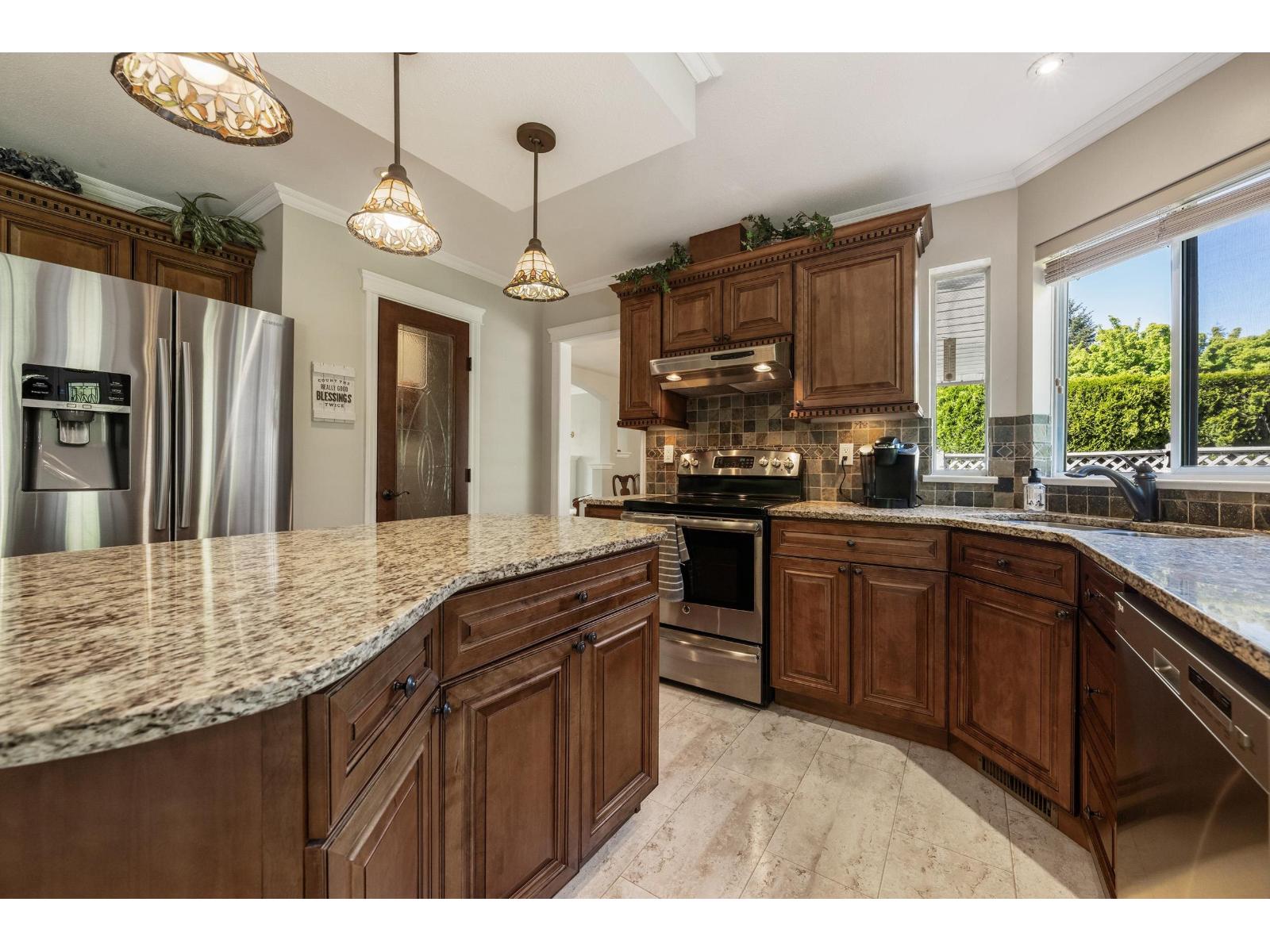 8030 153a Street, Surrey, British Columbia V3S 7X7 - Photo 4 - R3101495