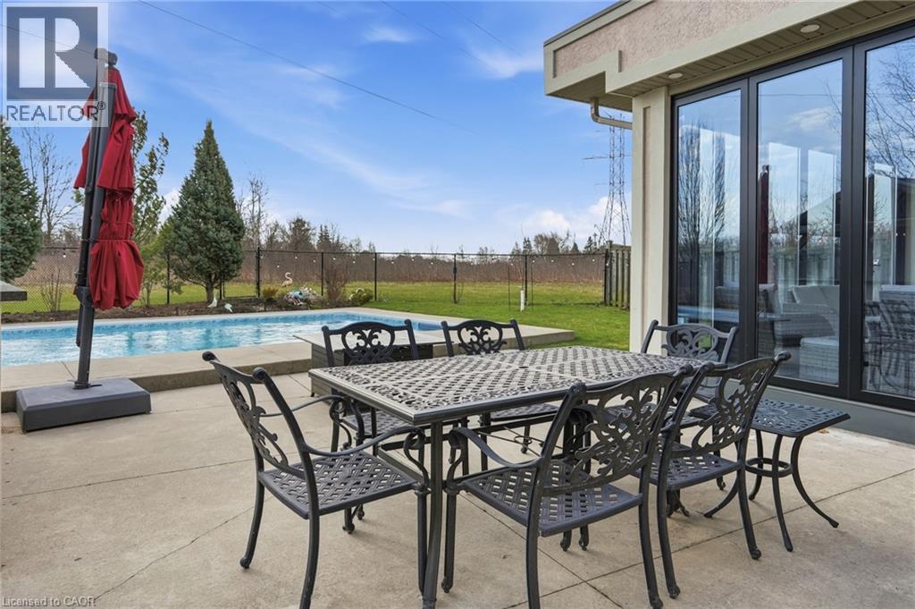 234 Fair Street, Ancaster, Ontario  L9K 0B9 - Photo 38 - 40820257