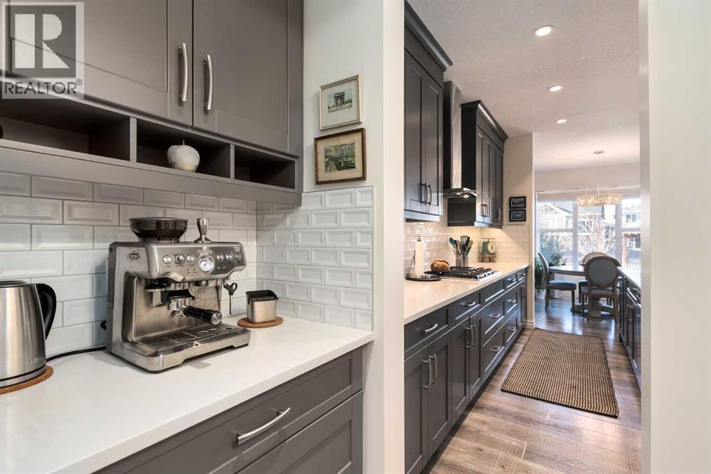 23 Cranbrook Green SE, Calgary, Alberta  T3M 2X1 - Photo 8 - A2285693