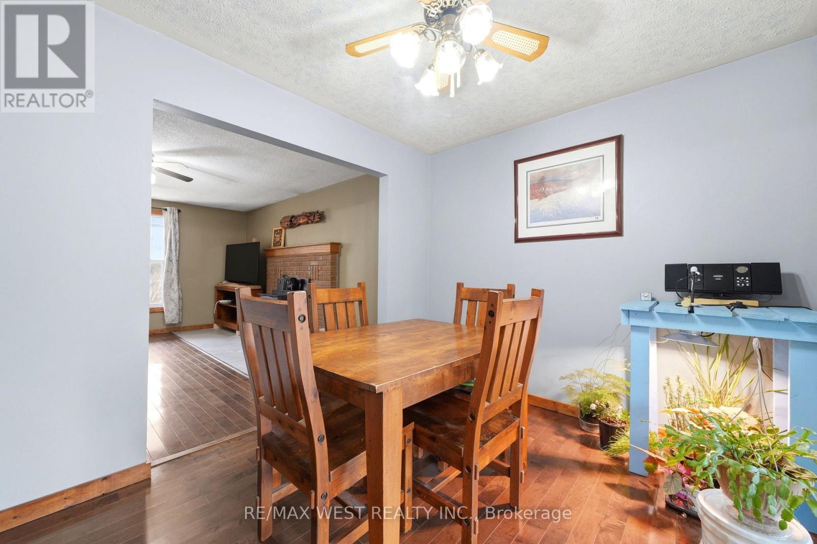 542310 Concession 14 Road, West Grey, Ontario  N0G 1R0 - Photo 7 - X12993540