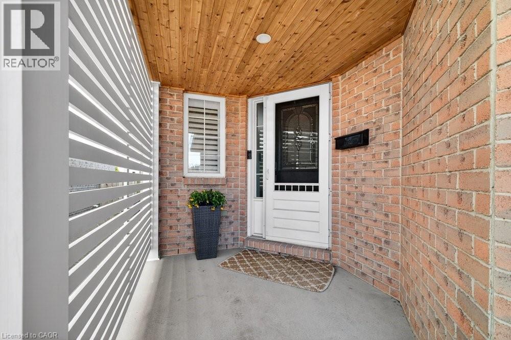 4006 Jarvis Crescent, Burlington, Ontario  L7M 4K1 - Photo 2 - 40818827