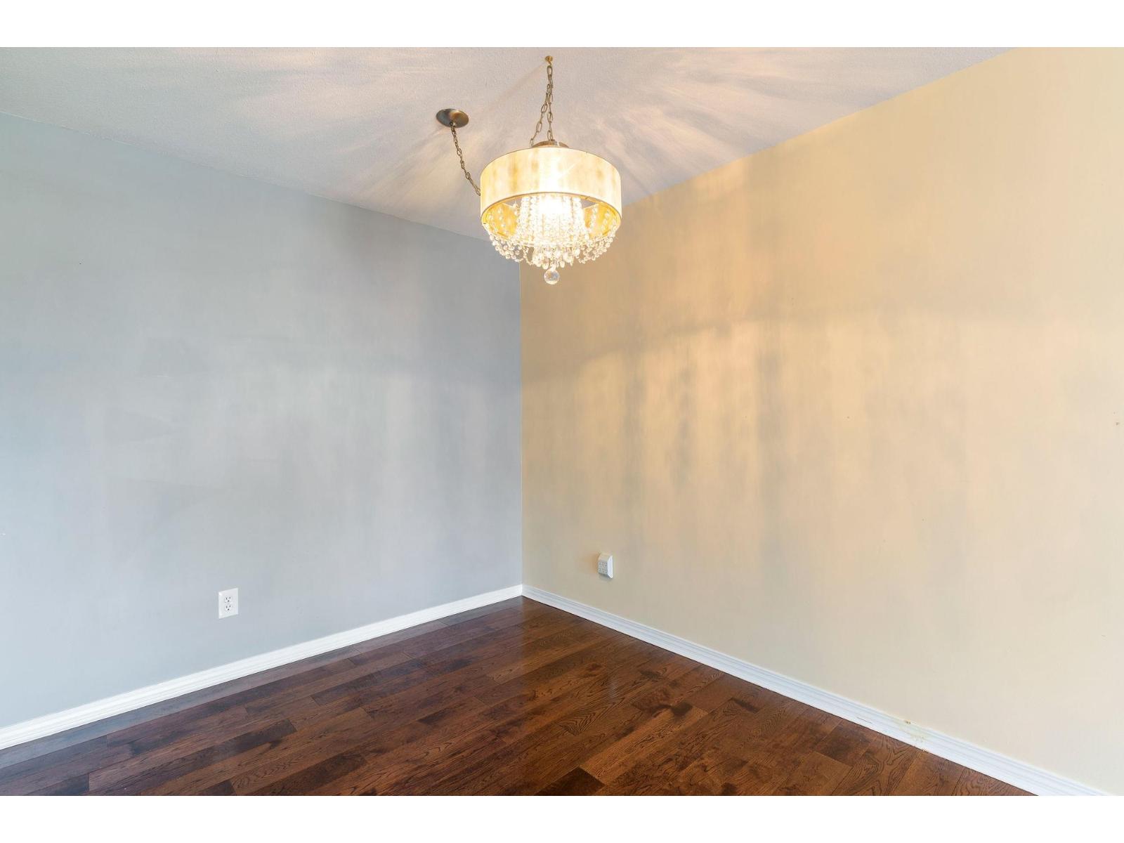 104 33535 King Road, Abbotsford, British Columbia  V2S 6Z5 - Photo 10 - R3109211