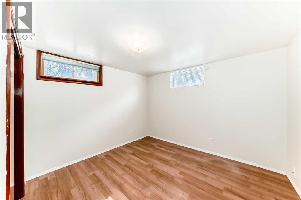 1415 Rosehill Drive Nw, Calgary, Alberta  T2K 1M3 - Photo 36 - A2295667