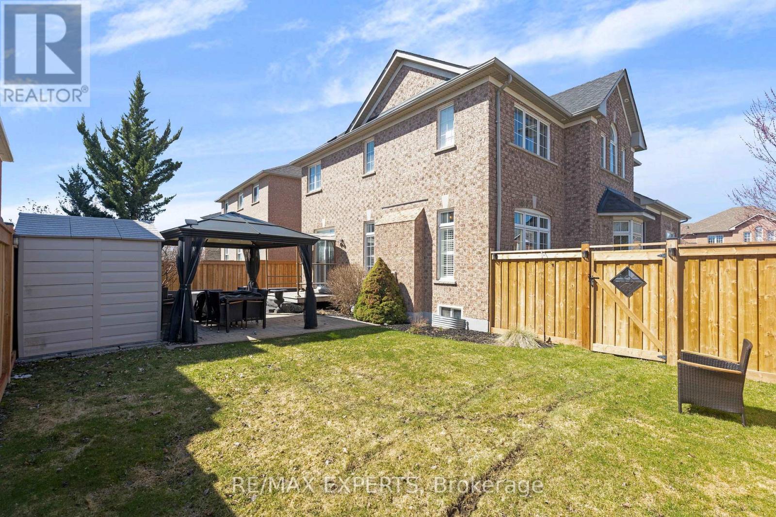 52 Goreridge Crescent, Brampton, Ontario  L6P 1P1 - Photo 50 - W12989724