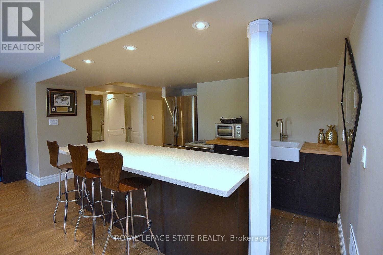 483 Valridge Drive, Hamilton, Ontario  L9G 0B2 - Photo 37 - X12982692