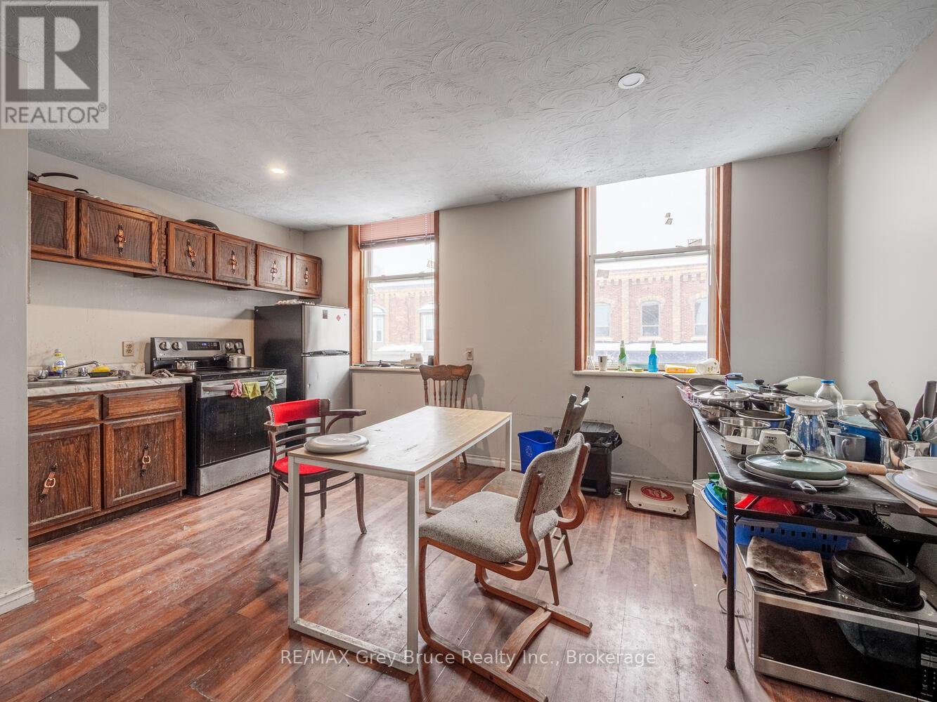 601 Berford Street, South Bruce Peninsula, Ontario  N0H 2T0 - Photo 22 - X12993624